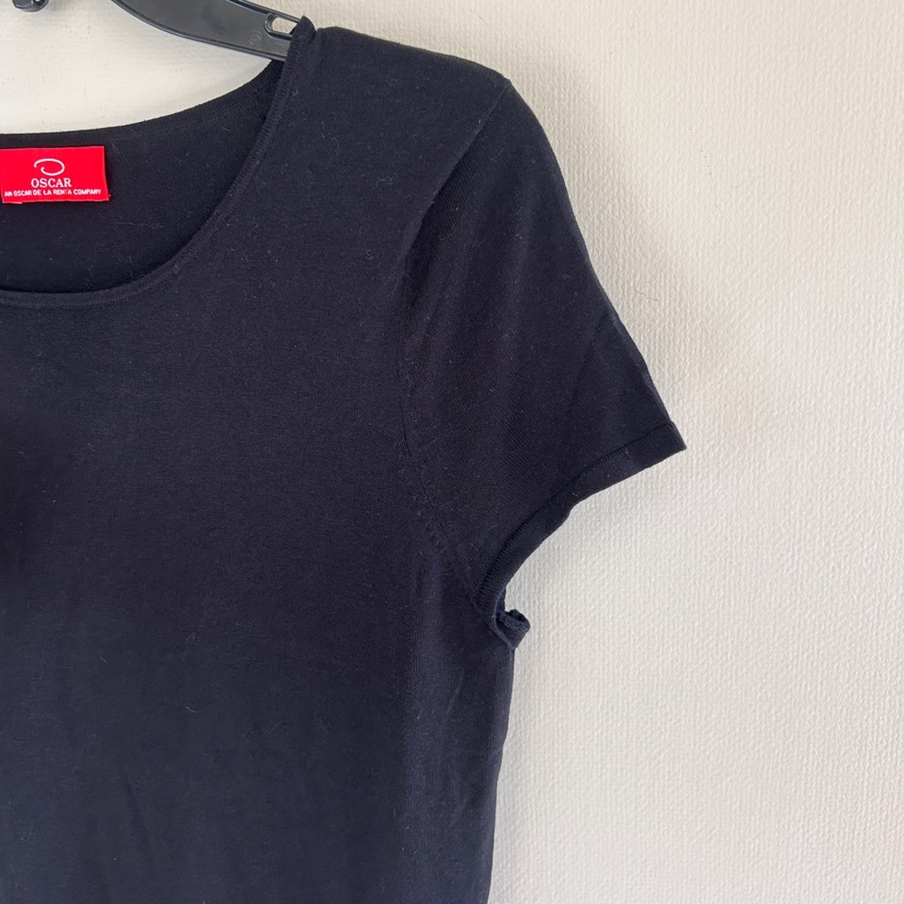 OSCAR DE LA RENTA Silk Blend Scoop Neck Tee Parisian Luxury Basic Top Size S / M - Picture 6 of 10